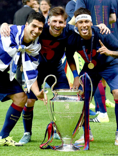 坚定防守见成效 方兴渡大胜拿赛点