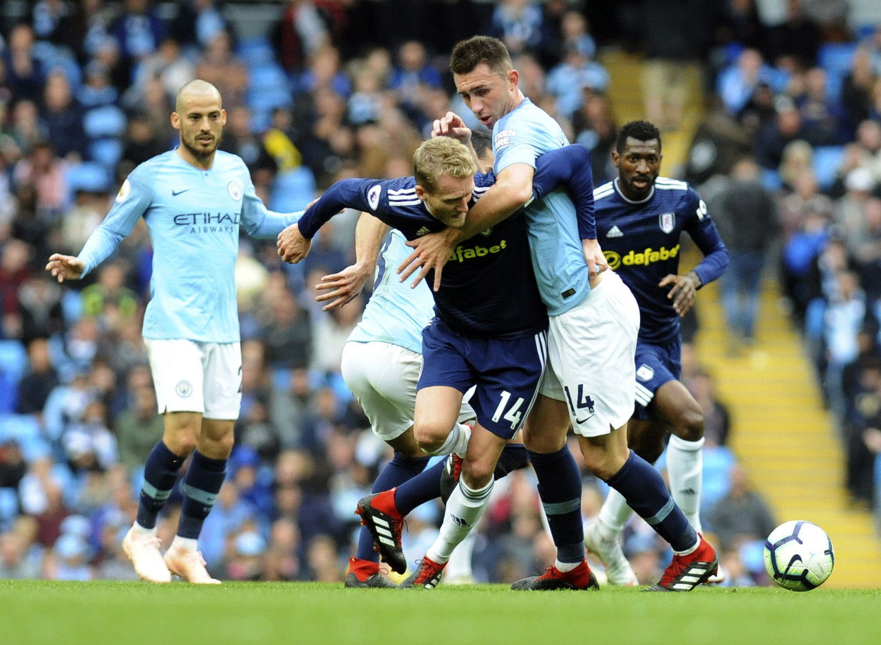 2连平后曼城终迎救星 6500万镑强援周四体检 为投奔瓜帅拒4大豪门