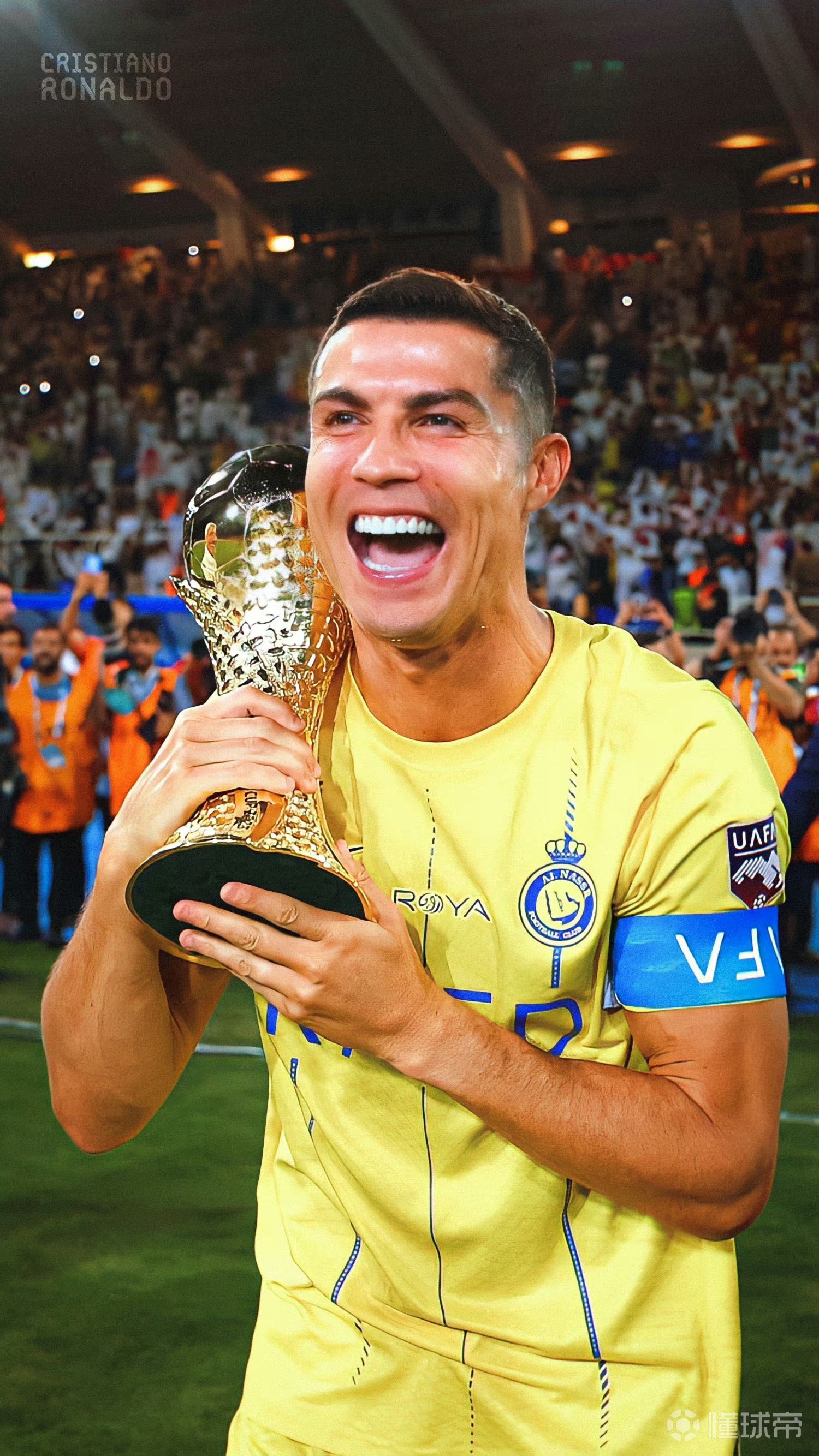 [图]莱昂纳多梅开二度 上海海港险胜武汉三镇