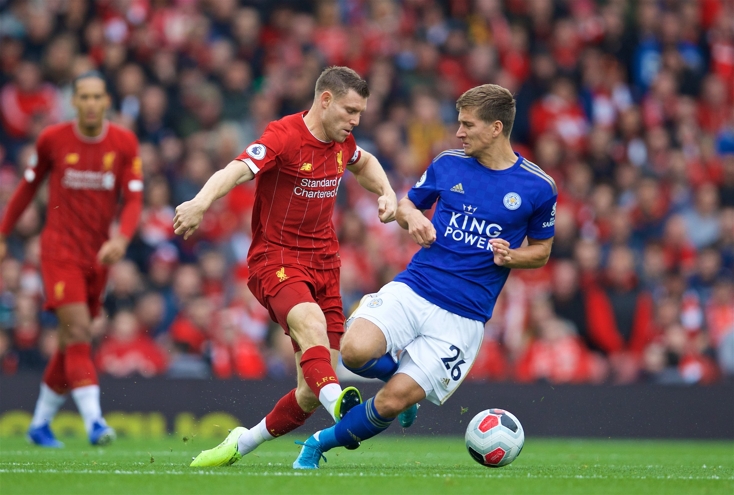 转会硝烟：亚特兰大截胡抢下25岁国脚，罗马迅速抢18岁天赋射手